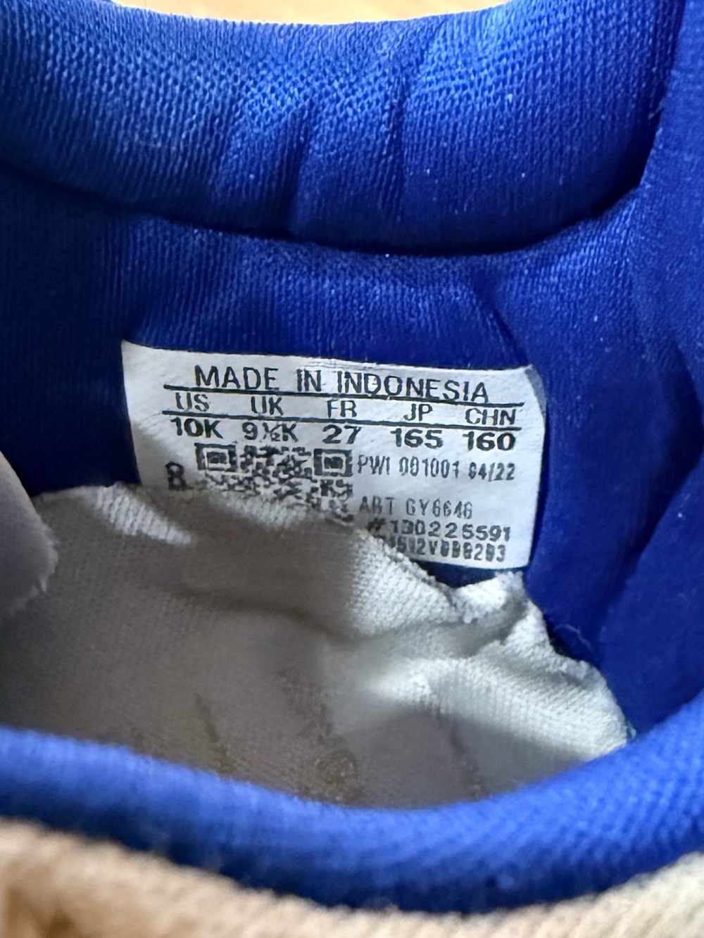 adidas Disney collection Kids White Sneakers with Buzz Lightyear Design - Picture 7 of 7